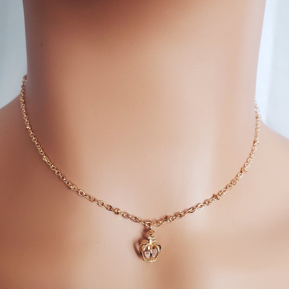 Crown Necklace